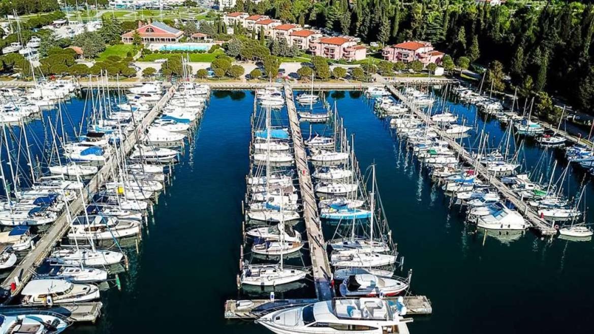 فيلا Floating Sea House Miramare بورتوروز المظهر الخارجي الصورة