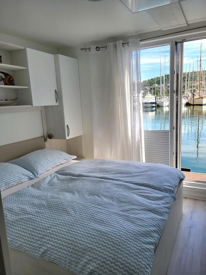 فيلا Floating Sea House Miramare بورتوروز المظهر الخارجي الصورة